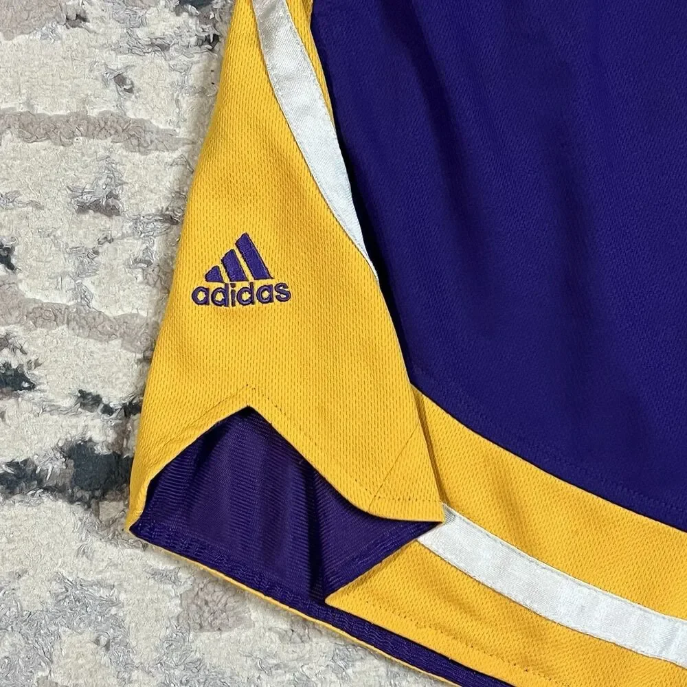Los Angeles Lakers Basketball Shorts Men's Size Small NBA Adidas Vintage Playoff